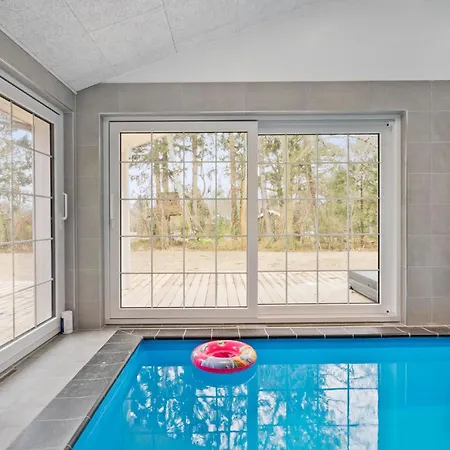 Front In With Wifi Feriehus Græsted