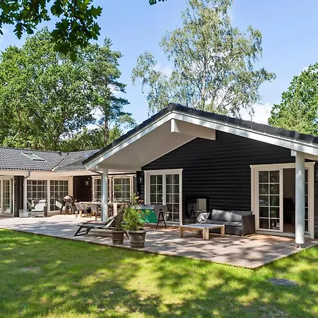 Front In With Wifi Feriehus Græsted